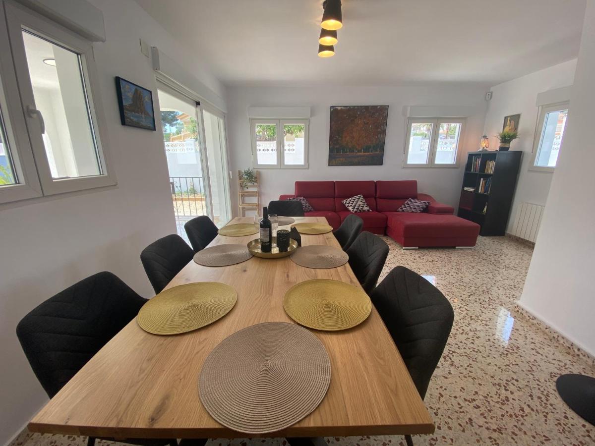 Villa Con Piscina, Soleada, Tranquila Y Centrica Calpe Luaran gambar