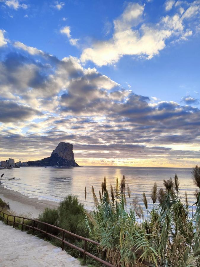 Villa Con Piscina, Soleada, Tranquila Y Centrica Calpe Luaran gambar